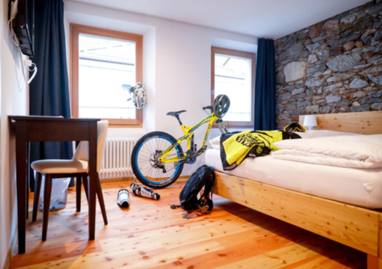 Hotel Bed&Bike Tremola San Gottardo Airolo Exterior foto
